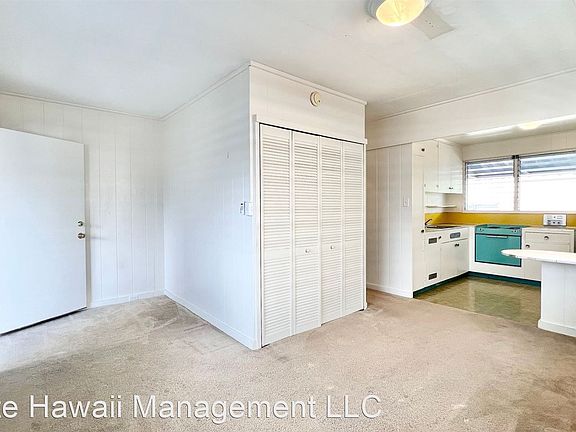 3rd image of 780 Punahou St APT 7