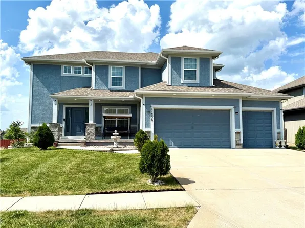 11336 Yecker Ave, Kansas City, KS 66109