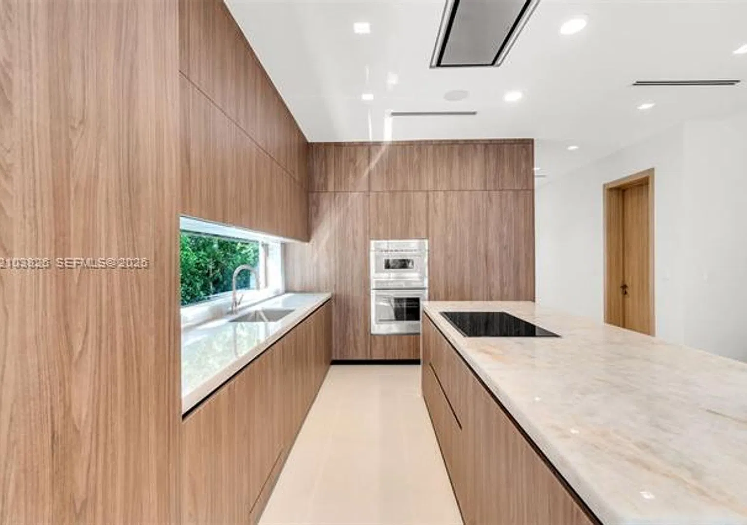3171 Matilda St th 3173, Coconut Grove, FL 33133 — Photo 1