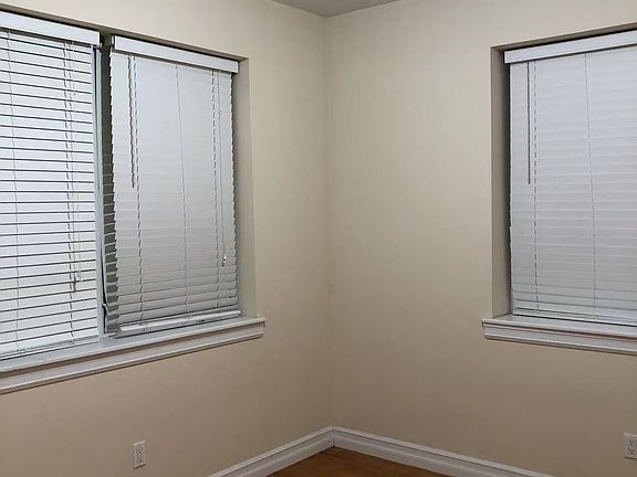5th image of 2531 W 15th St Unit A3