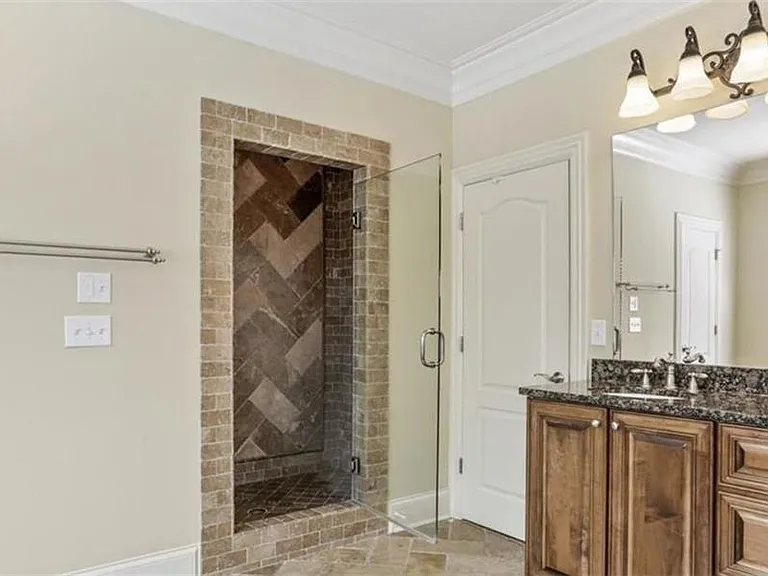 1762 Buckhead Ln NE — Photo 17