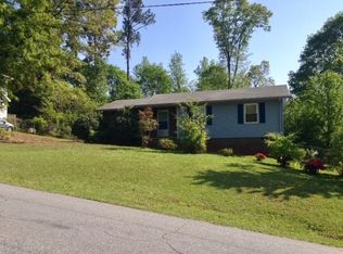 503 Spring Forest Dr, Central, SC 29630