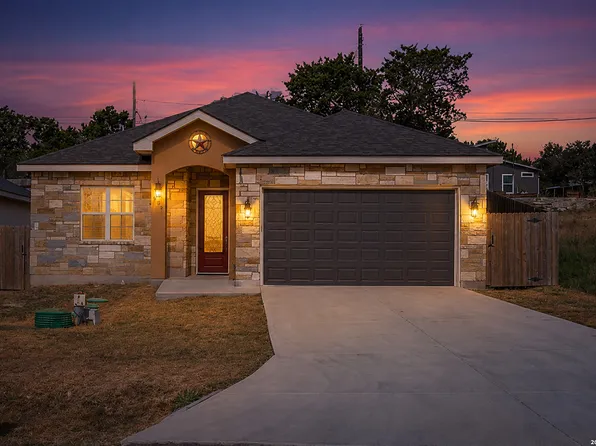 639 Hummingbird Hill, Canyon Lake, TX 78133