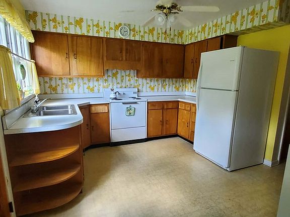 3rd image of 2308 Shadyside Ave