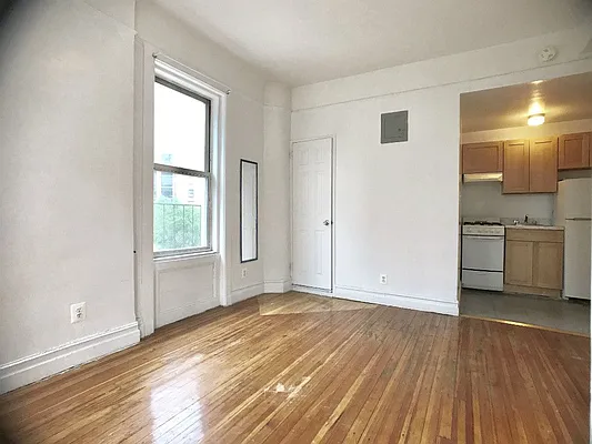 Rented by Sovereign Associates | media 8