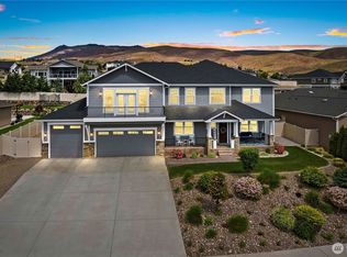 872 Sage Crest Dr, Wenatchee, WA 98801