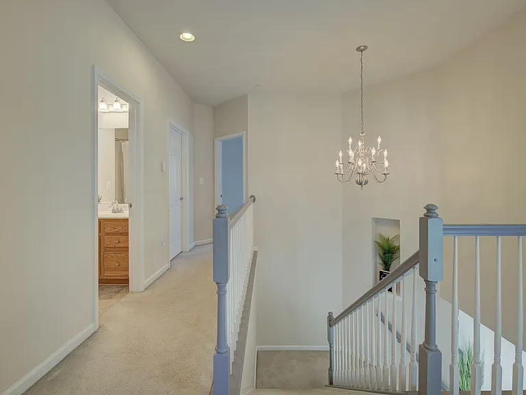 940 Hall Station Dr — Photo 16