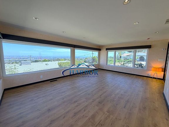 3rd image of 2315 Sparta Dr