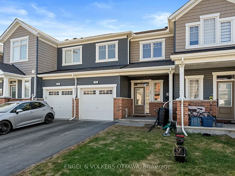 705 Perseus Ave — Photo 2