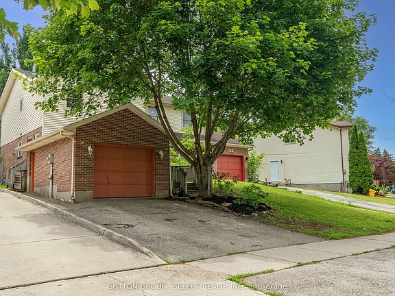 2nd image of 461 Cleveland Ave