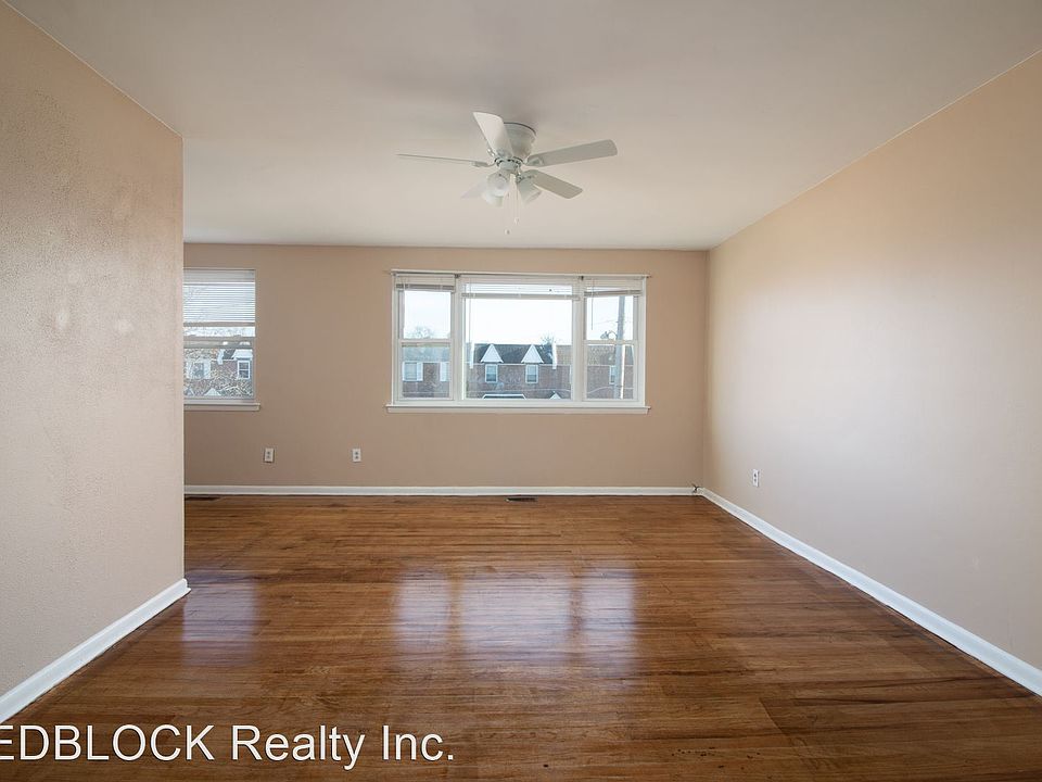 1st image of 12526 Biscayne Dr #2F
