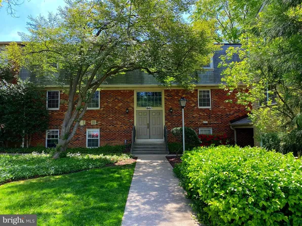 860 College Pkwy APT 202, Rockville, MD 20850