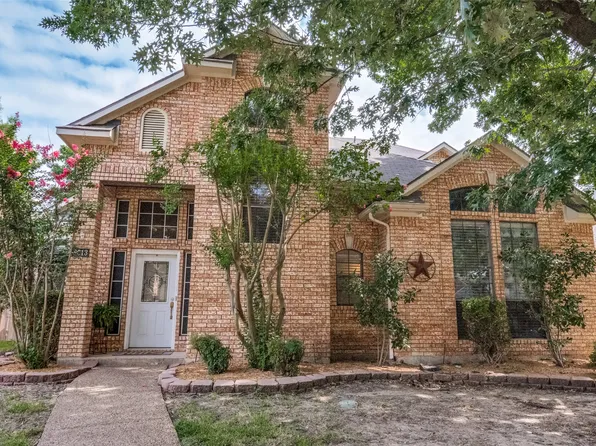 8813 Greenwood Trl, Rowlett, TX 75088