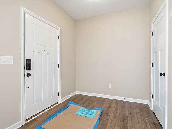 3rd image of 304 Cherry Hills Rd