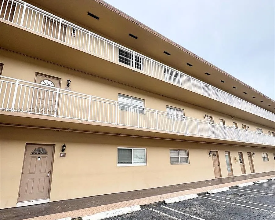 5011 W Oakland Park Blvd #310