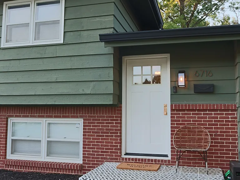 6716 E Farmview St — Photo 2
