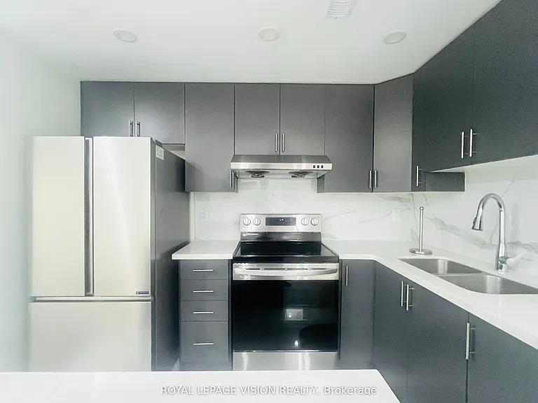 25 Gabrielle Cres #BASEMENT — Photo 10