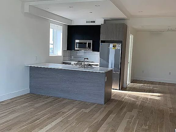 3rd image of 577 3rd Ave #7B