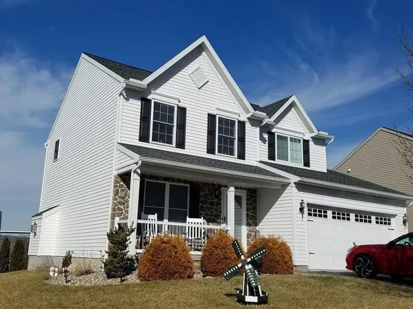 59 Sweetbriar Ln, Lebanon, PA 17046