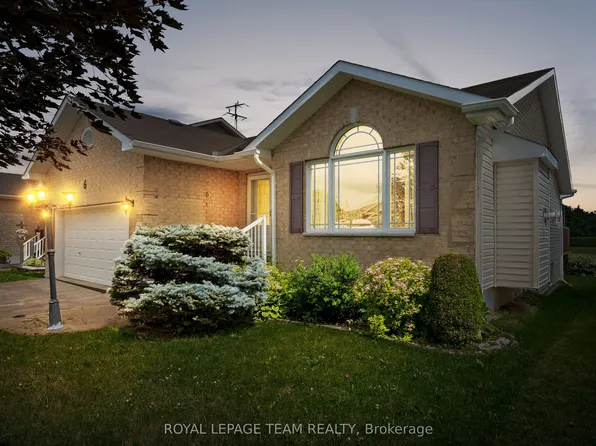 6 Stonehaven Way, Arnprior, ON K7S 0A5