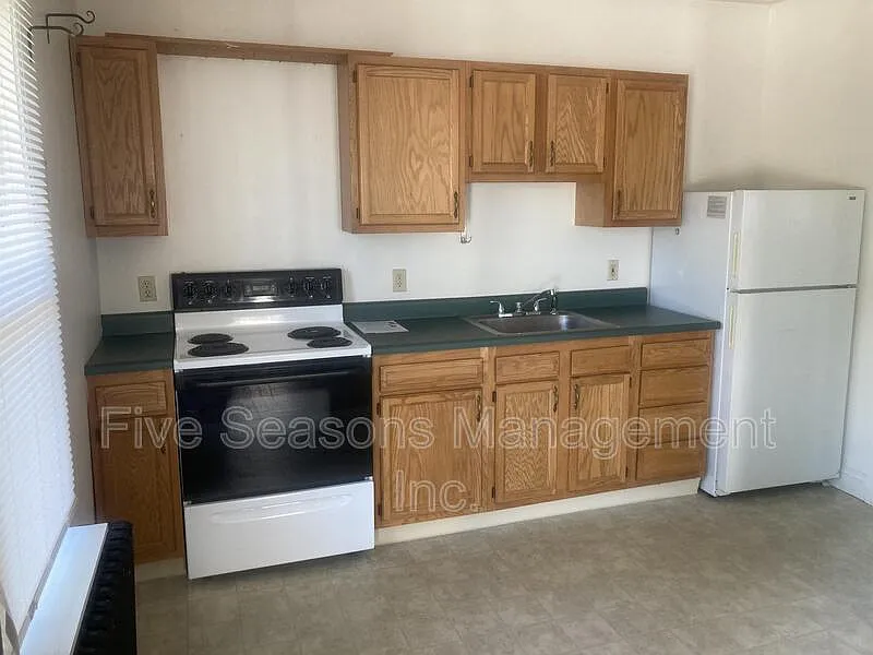 1 bed, 1.0 bath, 500 sqft, $1,500 — Photo 2