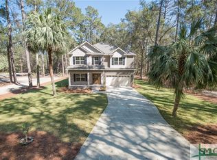 29 Pelican Bluff Rd, Richmond Hill, GA 31324