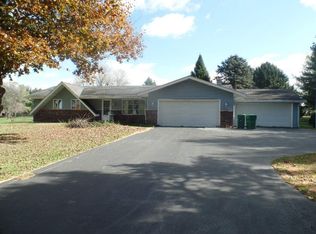 6211 Blyth Rd, Caledonia, IL 61011