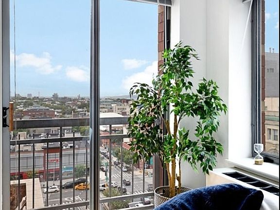 4th image of 53 Boerum Pl APT 11F