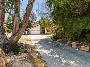 4552 Poe Ave, Woodland Hills, CA 91364