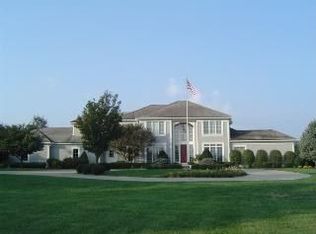 13620 Pebblebrook Dr, Greenwood, MO 64034