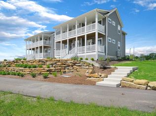 212 Great Loop Dr #1B, Ottawa, IL 61350