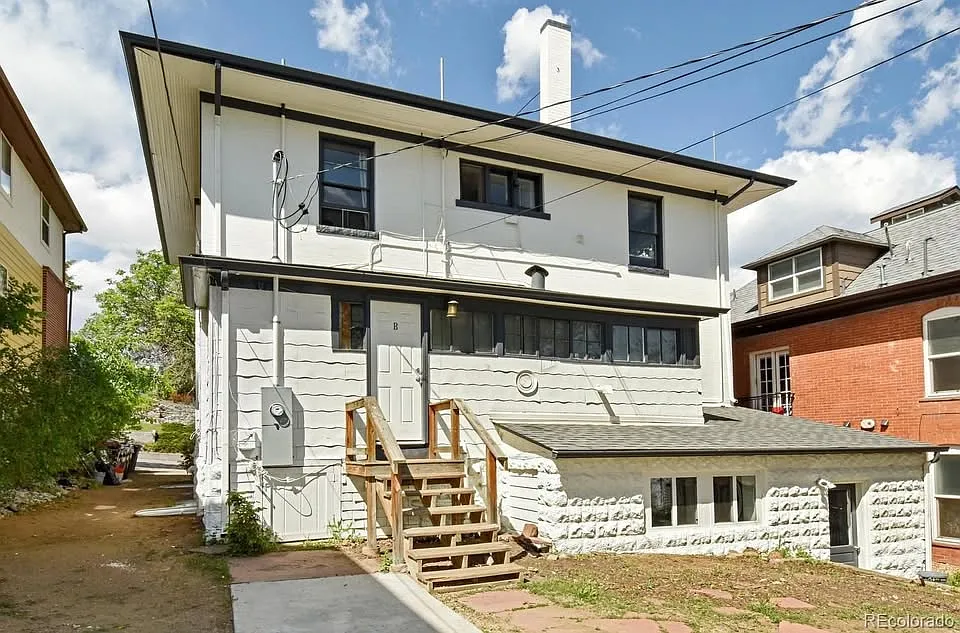 1421 Washington Ave #B