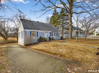 98 Oregon Avenue South, Milford, CT 06460