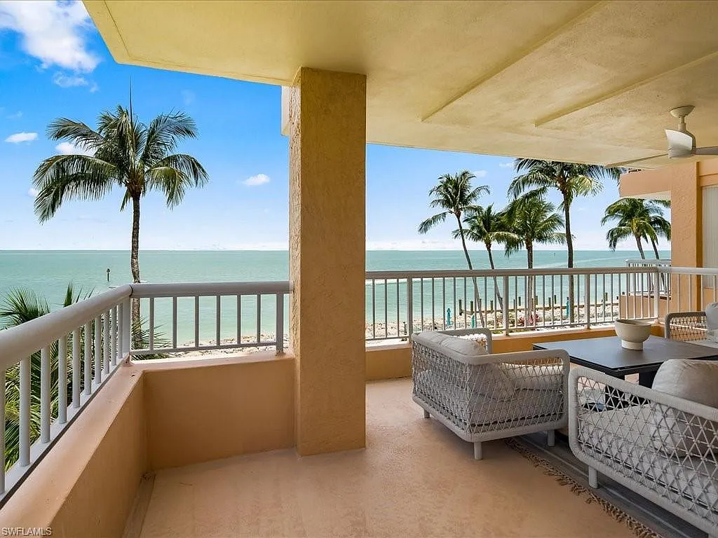 3 bed, 3.0 bath, 1756 sqft, $15,000 — Photo 3