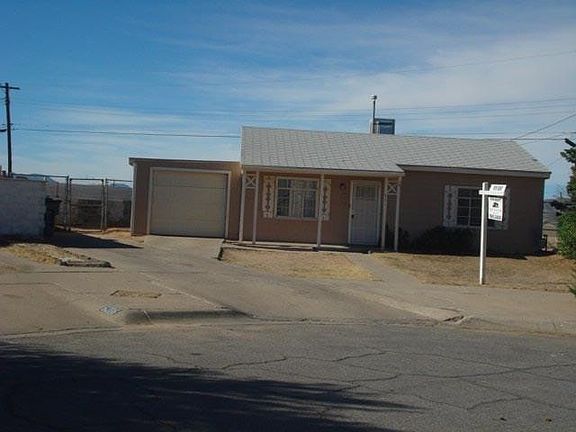 3rd image of 6202 Cherbourg Ave