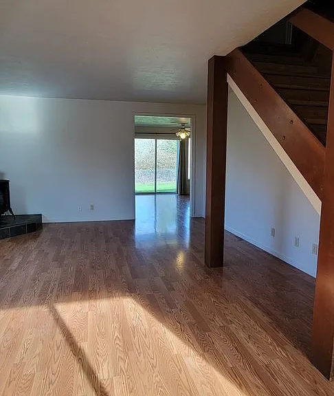 1217 Goucher St — Photo 12
