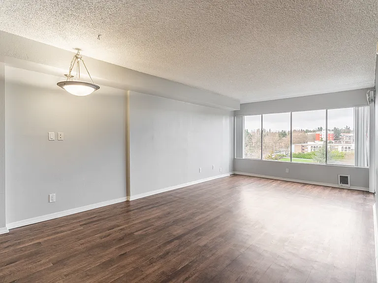 One-Bedroom Living Room