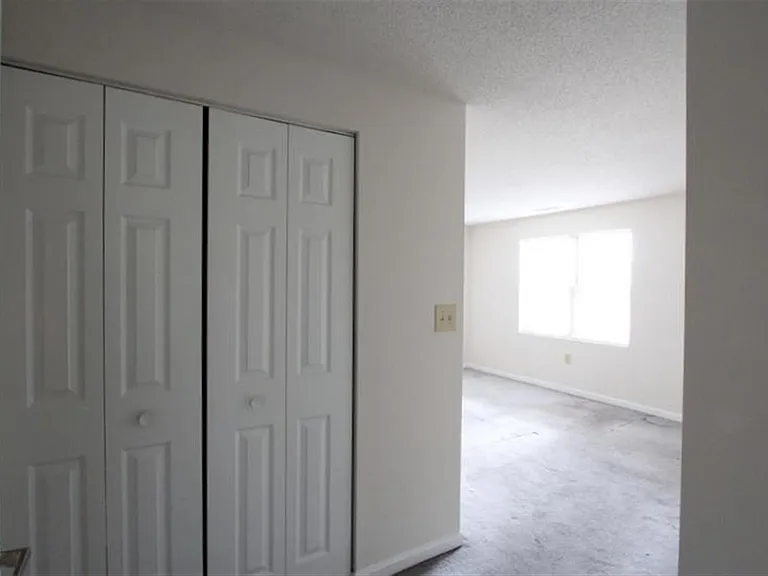 155 Beacon St #1 — Photo 7