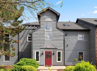 1300 Winding Ridge Ln APT B1, Valparaiso, IN 46383