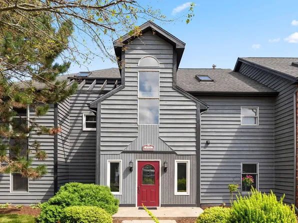 1300 Winding Ridge Ln APT B1, Valparaiso, IN 46383