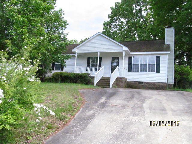 1st image of 115 Sara Dr