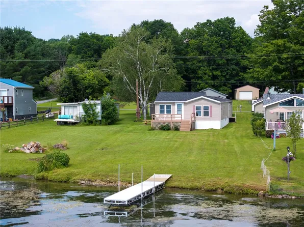 3482 Danilowicz Rd, Bradford, NY 14815