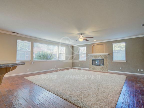3rd image of 309 Bantry Bay Ct