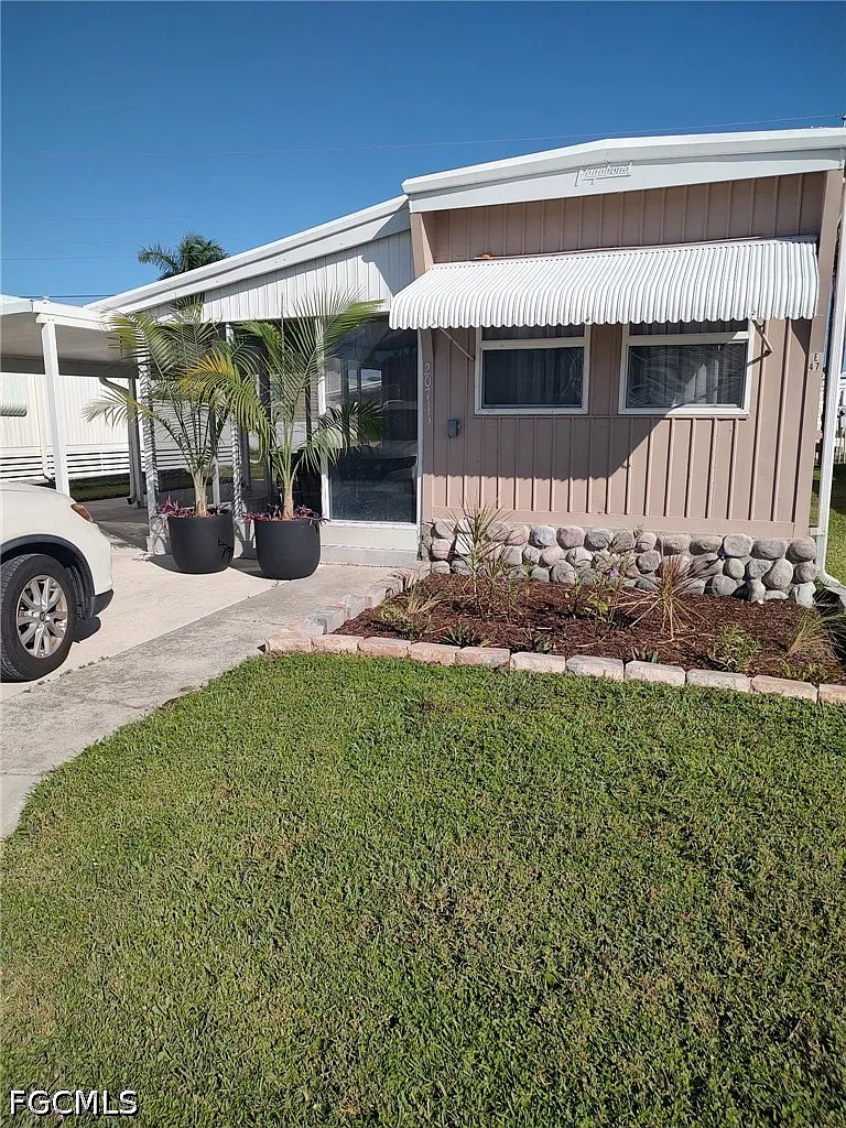 1 bed, 1.0 bath, 430 sqft, $1,800 — Photo 1