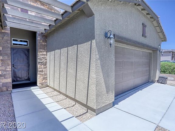 3rd image of 5017 Alejandro Way
