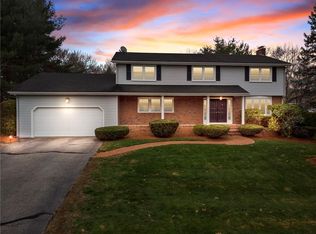 7 Mitris Blvd, Lincoln, RI 02865
