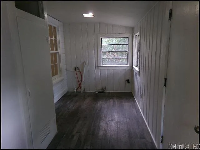 2021 N Poplar St — Photo 18