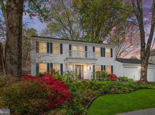 10937 Adare Dr, Fairfax, VA 22032