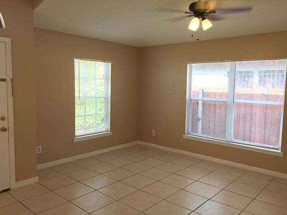 2nd image of 7843 Hidden Hollow Dr