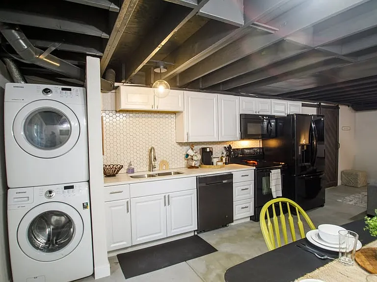 17989 E Ohio Cir — Photo 19